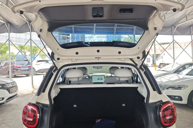 Used JAC Yiwei 3 2023 505km Pro+