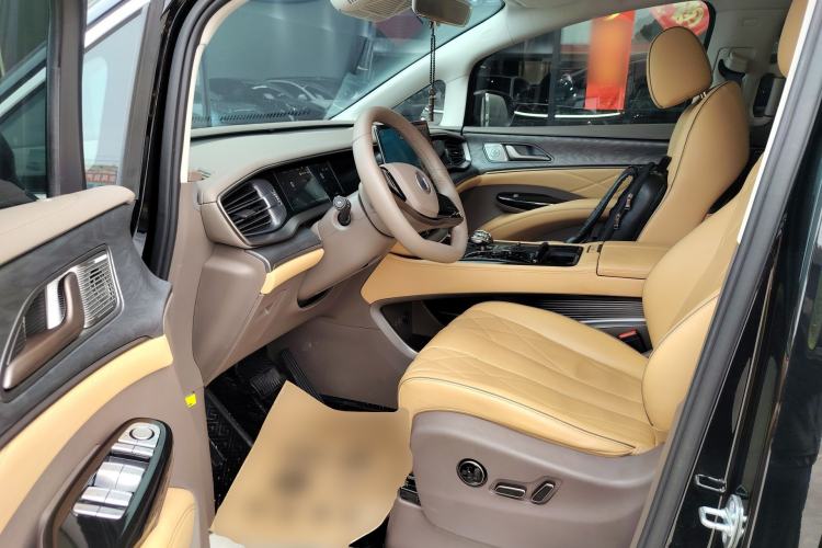 Used Denza D9 2022 EV 620 Prestige Model