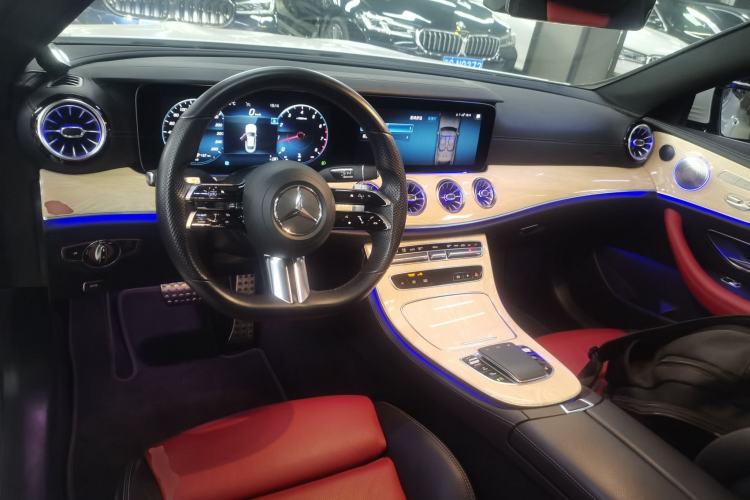 Used Mercedes-Benz E-Class 2021 E 300 Coupe Center Console