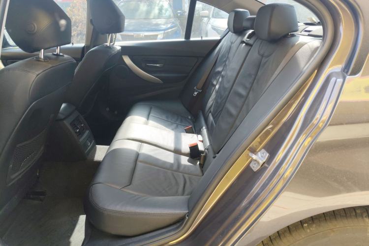 Used BMW 3 Series 2014 320i Sport Edition
