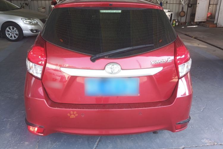 Used Toyota YARiS L Zhi Xuan 2015 1.5E Automatic Charm Edition
