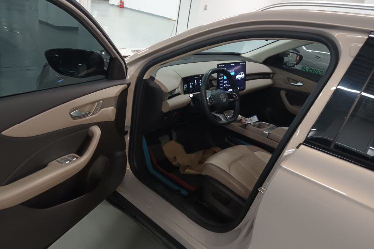 Used MG ES5 2025 525max Rear-Drive Intelligent Driving Version
