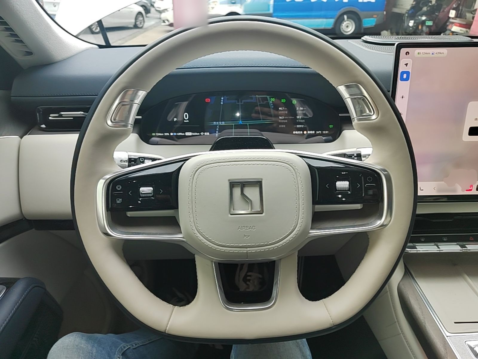 Zeekr 9X 2025 Hyper Edition 70kWh — снимка 13