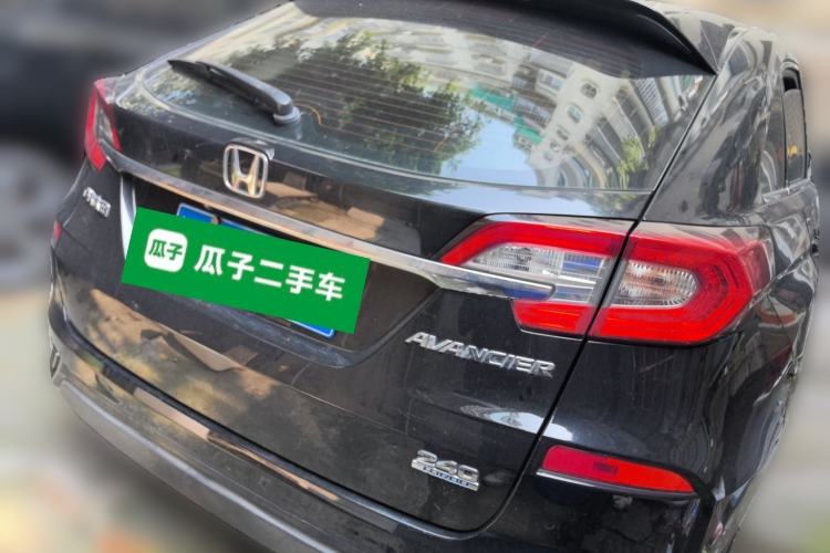 Used Honda Avancier 2017 240TURBO Two-Wheel Drive Premium Edition Rear Right 45 Deg