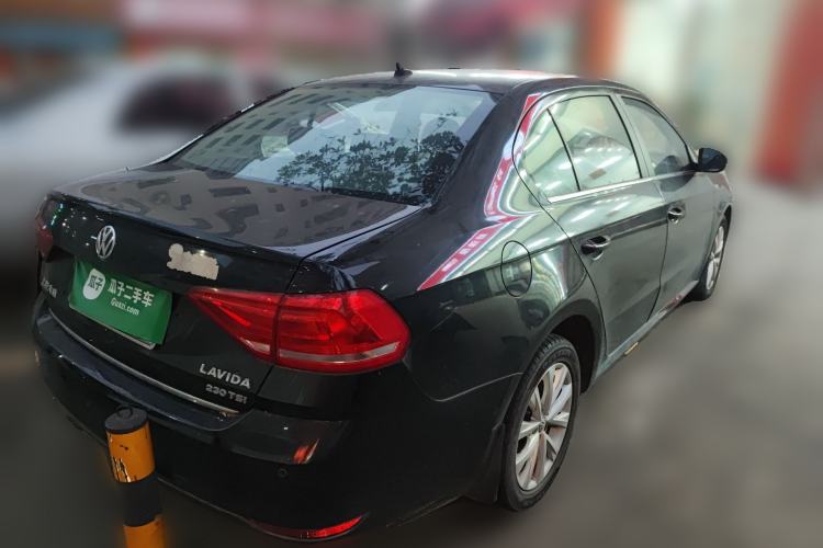 Used Volkswagen Lavida 2015 230TSI DSG Comfort Edition Rear Right 45 Deg