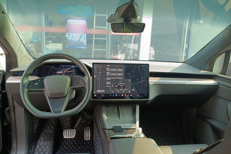 Used Tesla Model X 2023 Dual-Motor All-Wheel-Drive Version
