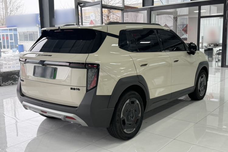 Used Dongfeng NAMMI 06 2025 471 Ultra
