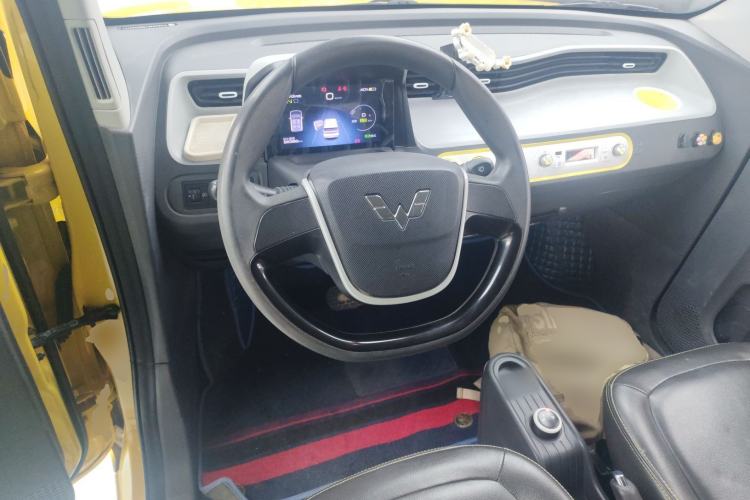 Used Wuling Hongguang MINIEV 2022 Macaron Premium Model – Lithium Iron Phosphate