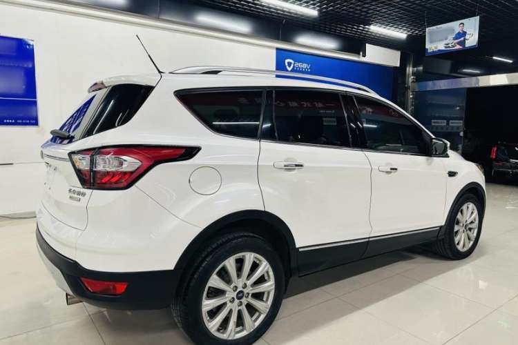 Used Ford Kuga 2017 EcoBoost 180 Two-Wheel-Drive Luxury Wing Edition