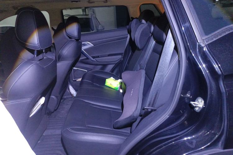 Used Geely Auto Emgrand X7 Sport 2021 Million Edition 1.8TD DCT Two-Wheel Drive Luxury Model Left Rear Seat