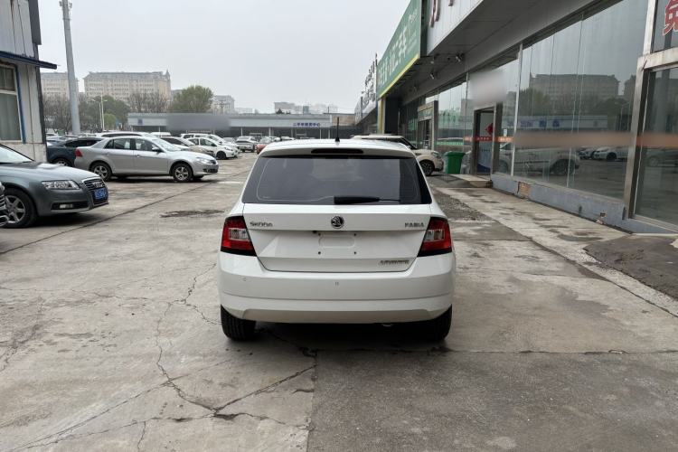 Used Skoda Fabia 2017 1.4L Manual Enjoy Edition
