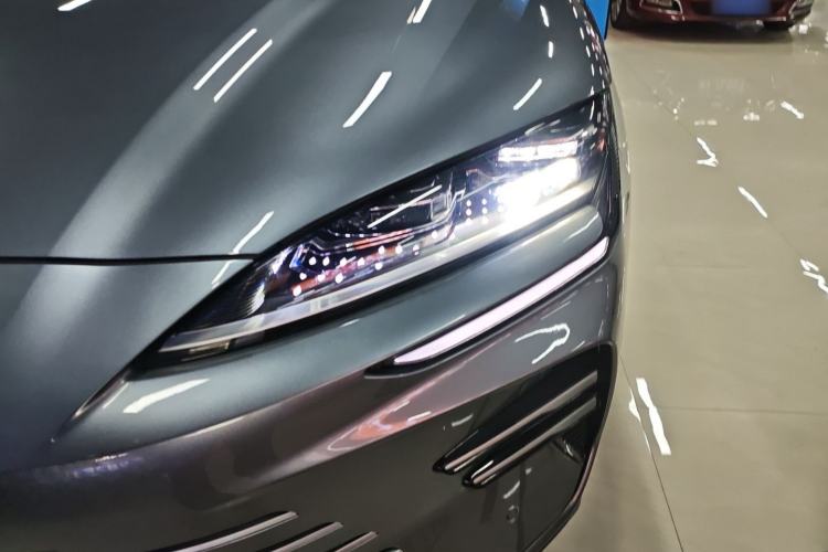 Used BYD Song PLUS New Energy 2025 DM-i Smart Drive 112KM Prestige Model Left Front Headlight