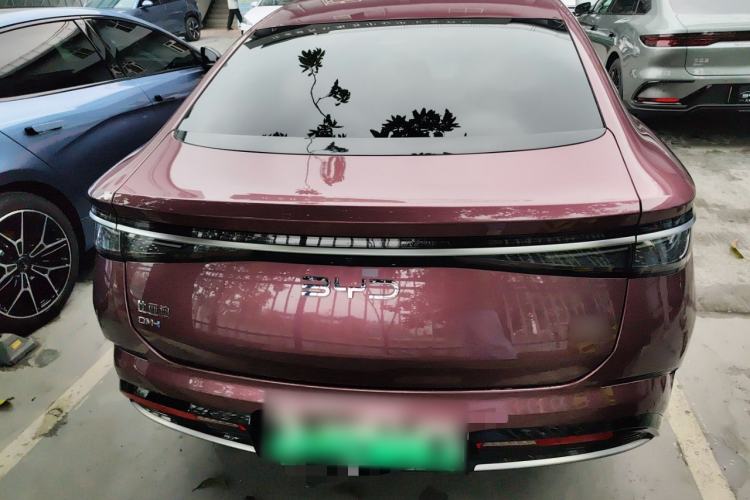 Used BYD Seal 2023 DM-i 1.5T 121km Flagship Model
