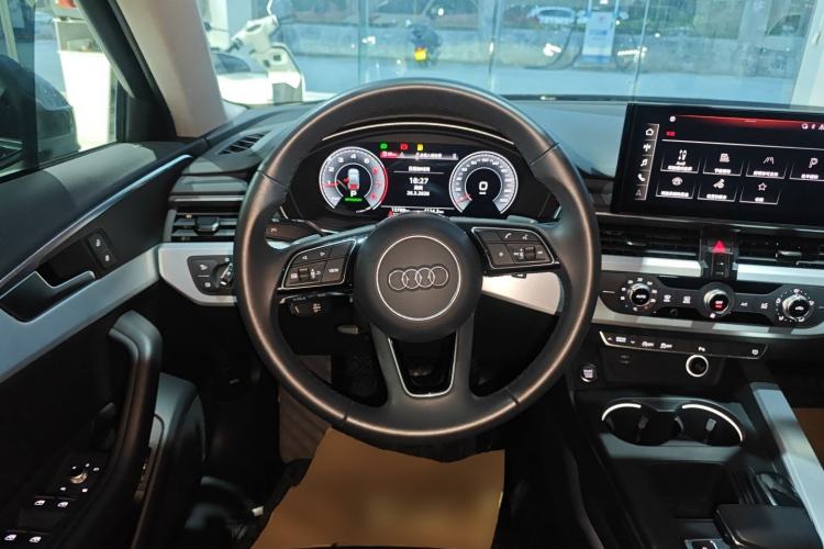 Used Audi A4L 2022 40 TFSI Fashion Dynamic Model