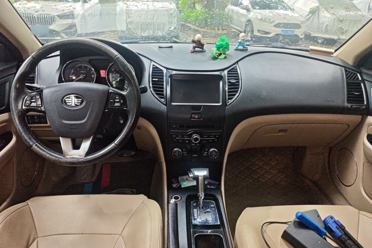 Used Bestune B50 2013 1.6L automatic luxury version