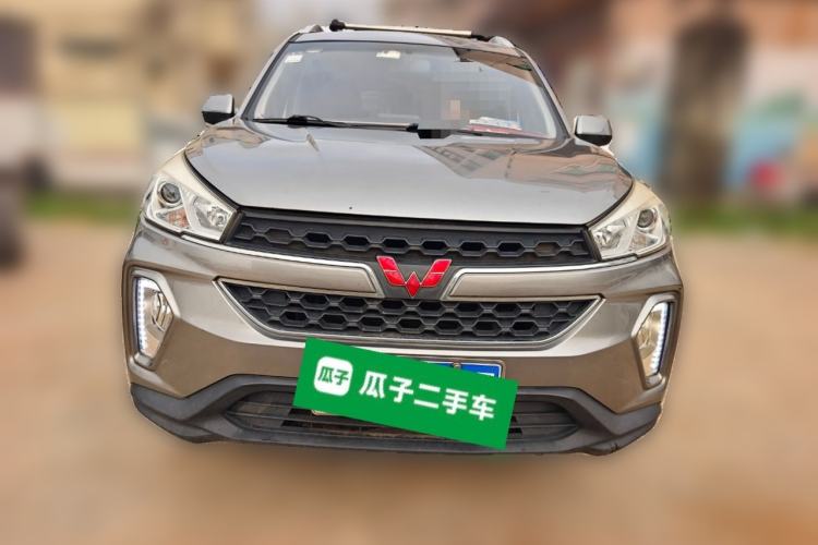 Used Wuling Hongguang S3 2018 1.5L Manual Luxury Model China V Standard Front