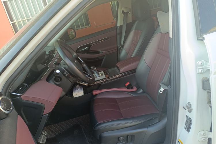 Used Land Rover Range Evoque 2023 Aurora L 249 PS Luxury Edition
