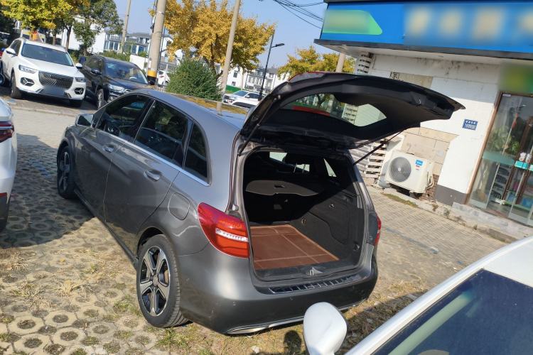 Used Mercedes-Benz B-Class 2017 B 200 Fashion Model