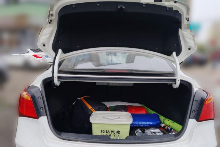 Used Hyundai Mistra 2014 1.8L Automatic Smart GLS
