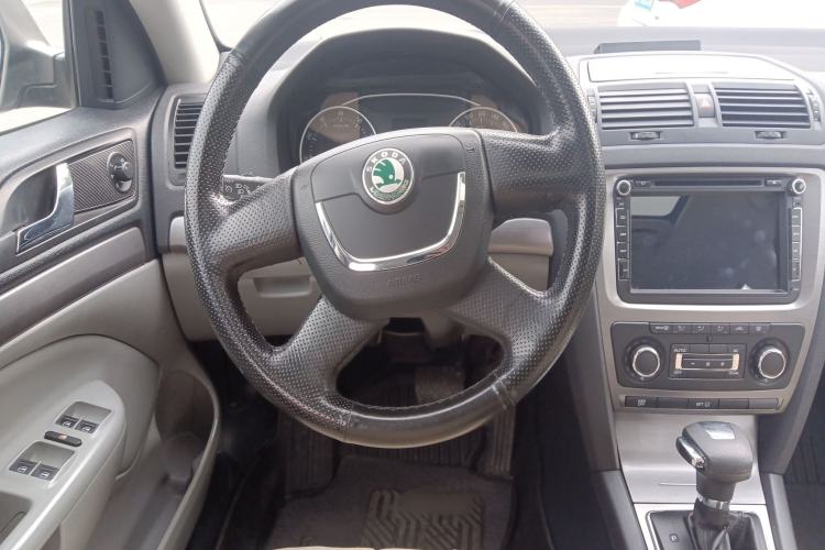 Used Skoda Octavia 2013 1.6L Automatic Yijun Edition