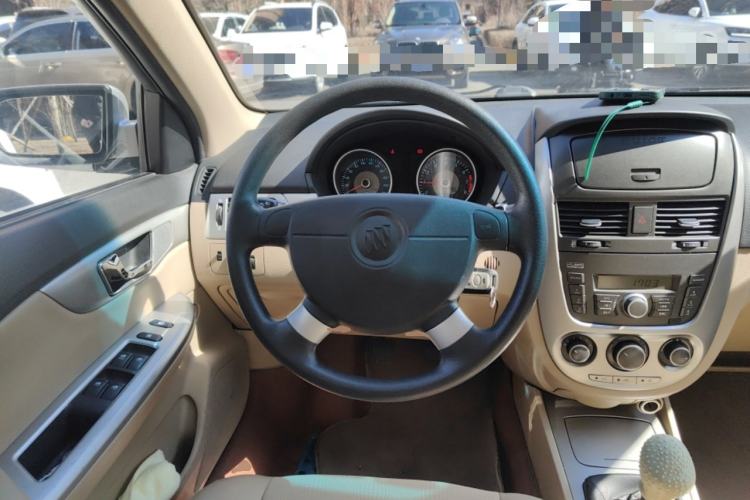 Used Buick Excelle 2011 1.6 LX-MT Steering Wheel