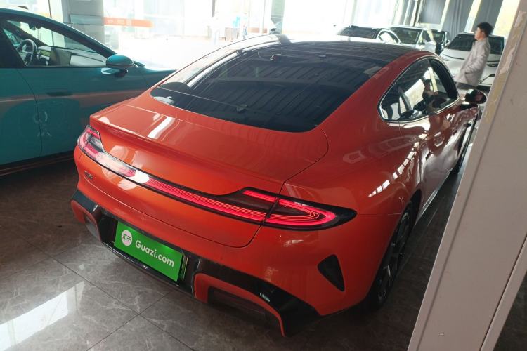 Used Xiaomi Auto SU7 2024 Rear-Drive Long-Range Intelligent Driving Version