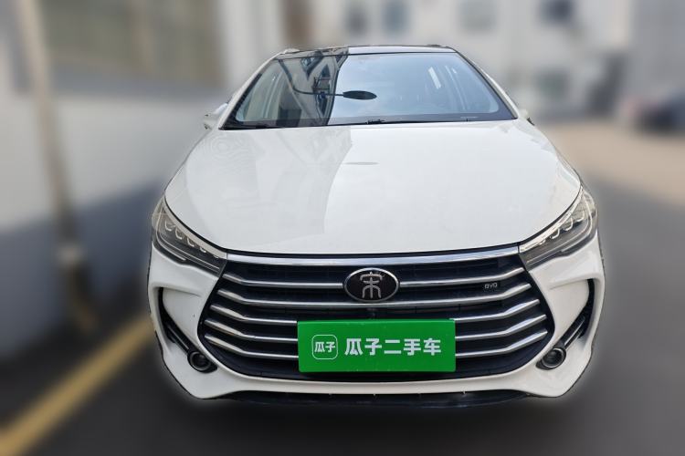 Used BYD Song MAX 2017 1.5T Automatic Smart Connect Elite 7-Seater Front