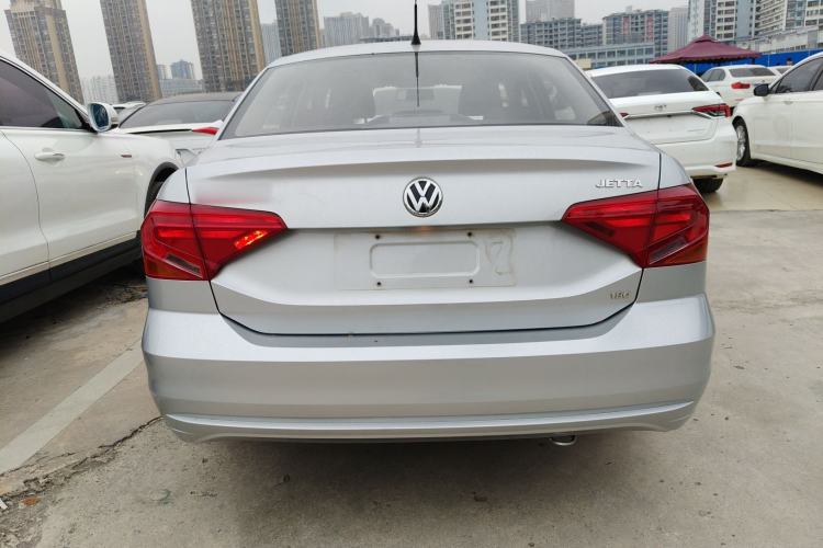 Used Volkswagen Jetta 2017 1.5L Automatic Fashion Model