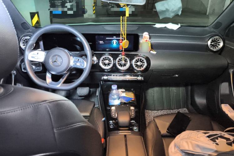 Used Mercedes-Benz A-Class 2022 Restyled A 200 L Sport Sedan Fashion Version
