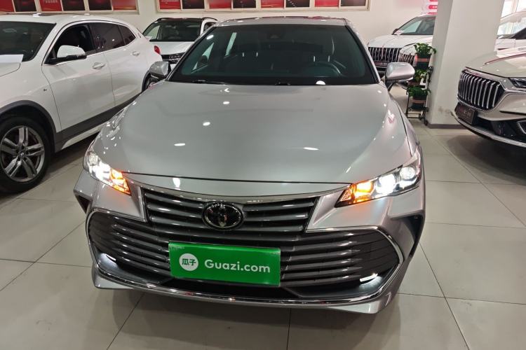 Used Toyota Avalon 2019 2.0L Luxury Edition China VI Standard Front