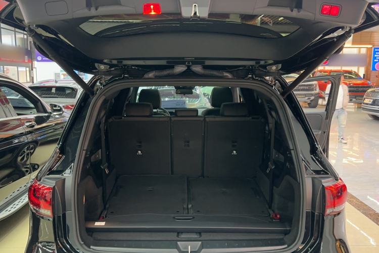 Used Mercedes-Benz GLB 2021 GLB 200 4MATIC Trunk