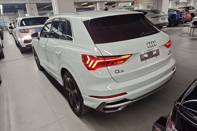 Used Audi Q3 2023 35 TFSI Fashion Dynamic Model (1.5T)
