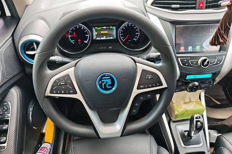 Used BYD Yuan New Energy 2018 EV360 Smart Connect Cool Edition
