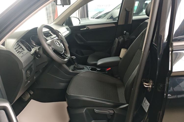 Used Volkswagen Tiguan L 2021 330TSI Automatic Two-Wheel Drive Comfort Edition
