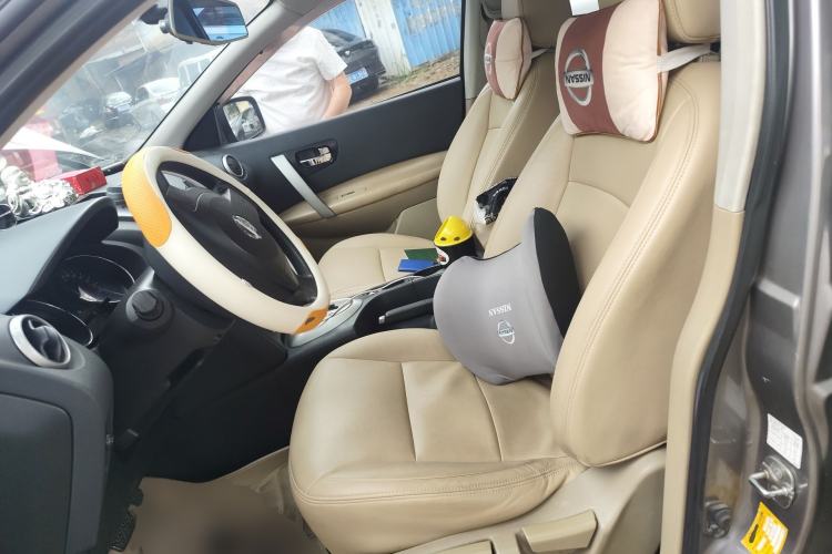 Used Nissan Qashqai 2011 2.0 XL Fire CVT 2WD Left Front Seat