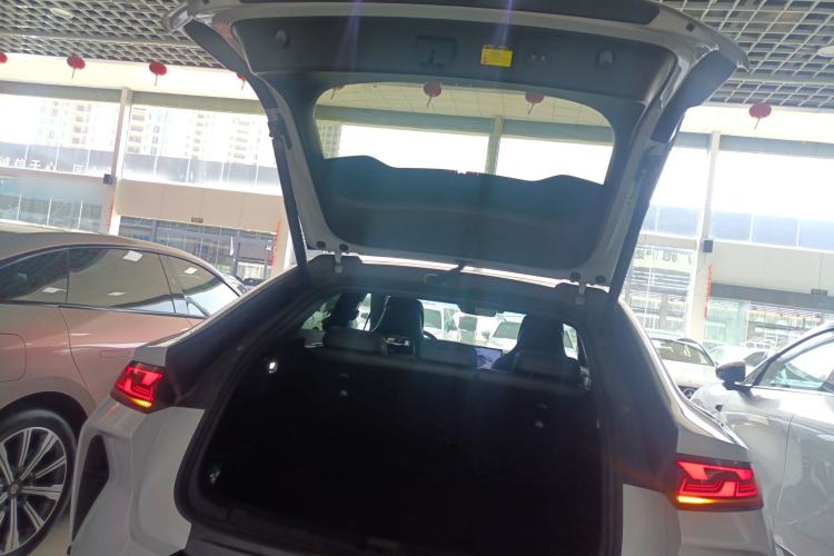 Used BYD Song L EV 2025 Intelligent Driving Version 662 km LiDAR Excellence Edition