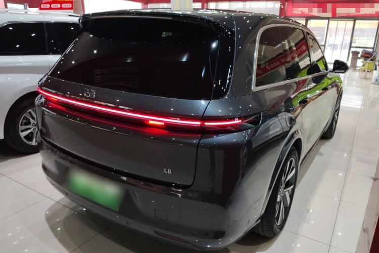 Used Li Auto L8 2023 Pro Model
