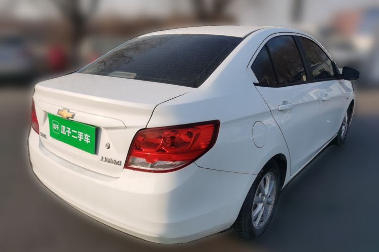 Used Chevrolet Sail 2015 Sail 3 1.5L AMT Happiness Sunroof Edition
