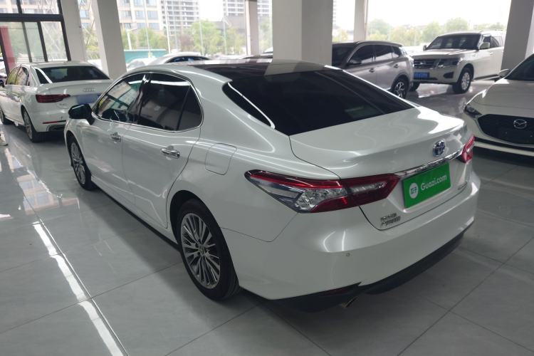 Used Toyota Camry 2018 Dual-Engine 2.5 HG Luxury Edition Rear Left 45 Deg