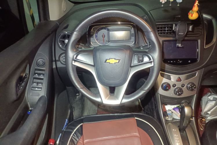 Used Chevrolet Trax 2014 1.4T Automatic Two-Wheel Drive Luxury Model Steering Wheel
