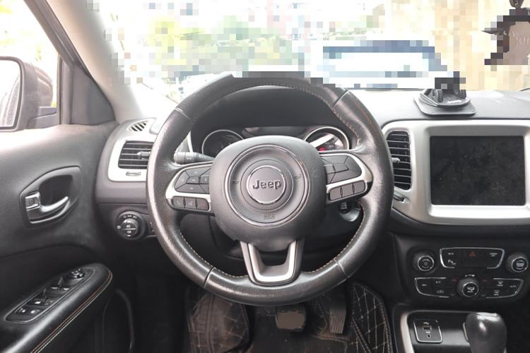Used Jeep Compass 2017 200T Automatic Family Edition
