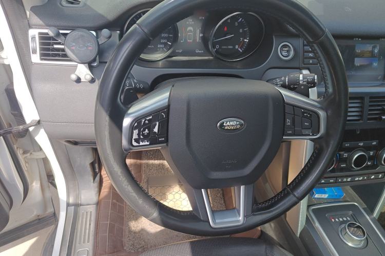 Used Land Rover Discovery Sport 2016 2.0T SE Steering Wheel