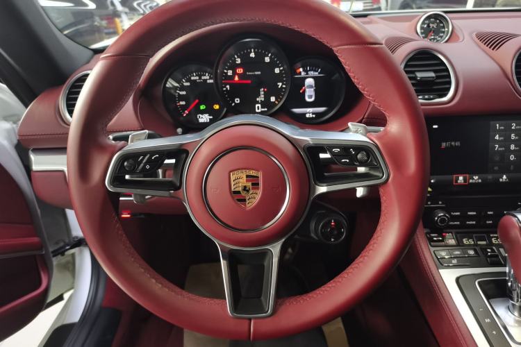 Used Porsche 718 2020 Cayman 2.0T
