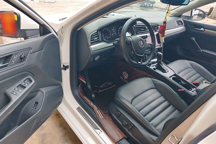 Used Volkswagen Lamando 2019 280TSI DSG Comfort Edition China VI standard