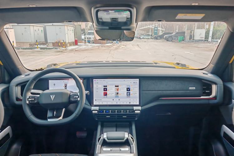 Used Deepal G318 2025 Worry-Free Adventure Edition Four-Wheel Drive Secret Realm Version Interior 4