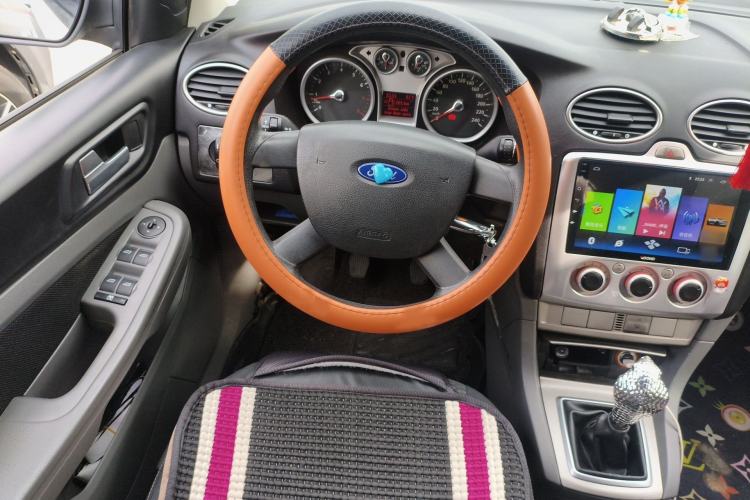 Used Ford Focus 2013 Hatchback Classic 1.8L Manual Base Model
