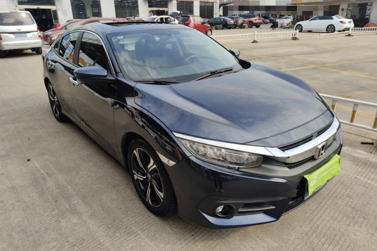 Used Honda Civic 2016 220TURBO CVT Prestige Edition
