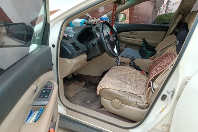 Used BYD S6 2012 2.4L Automatic Luxury Edition Driver Seat