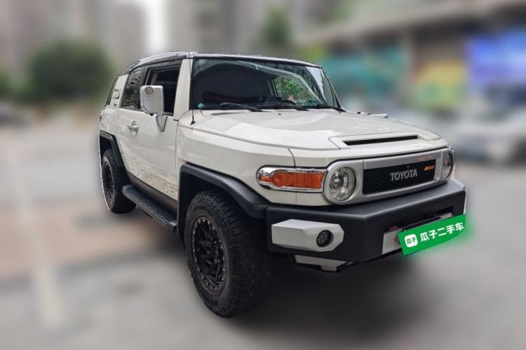 Used Toyota FJ Cruiser 
