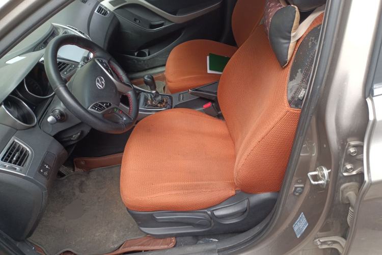 Used Hyundai Elantra (5th Generation / Langdong) 2012 1.6L Manual Leading Model